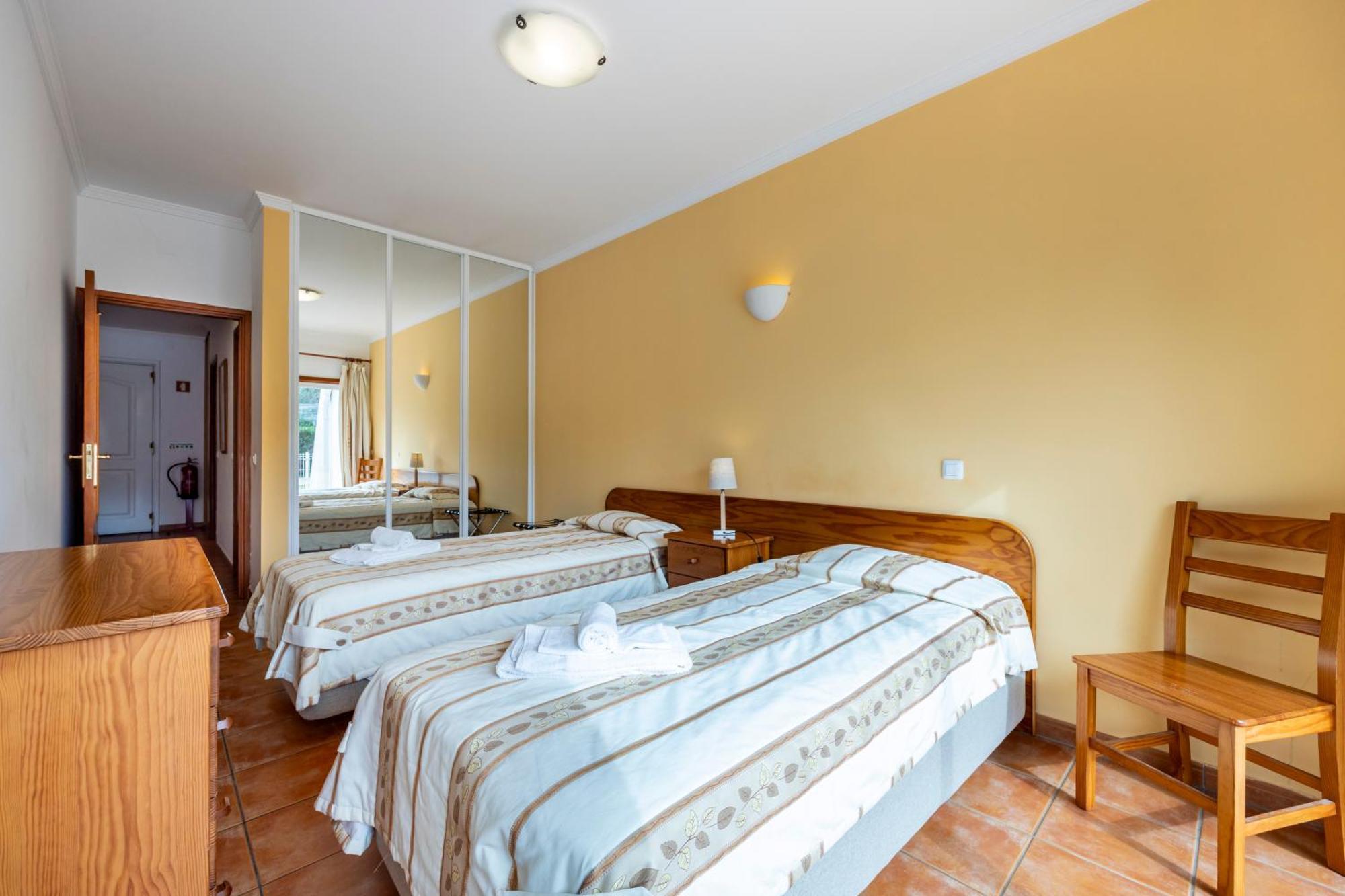 Cardeira Holiday Apartments Лагуш Екстер'єр фото